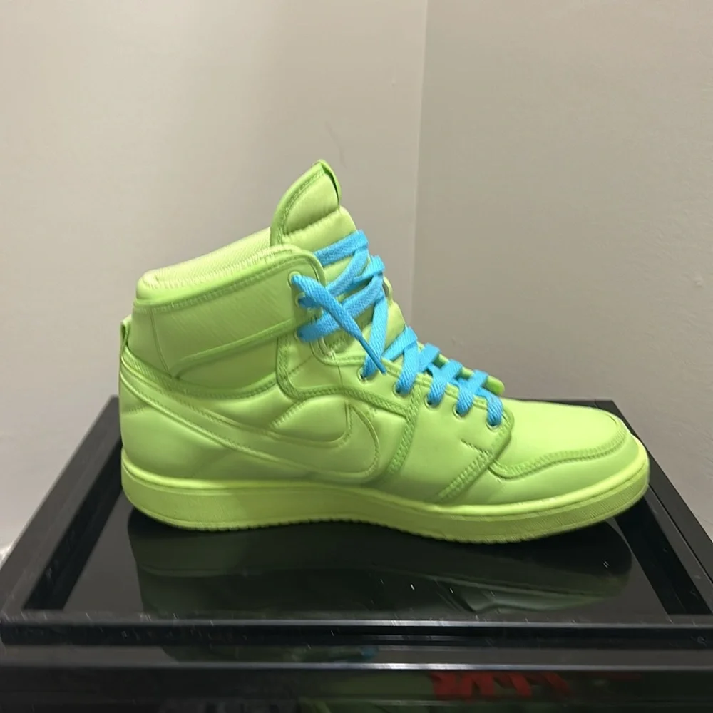 Jordan 1 AJKO ( Billie Ellish Edition ) Size 11.5 wm - Picture 5 of 9